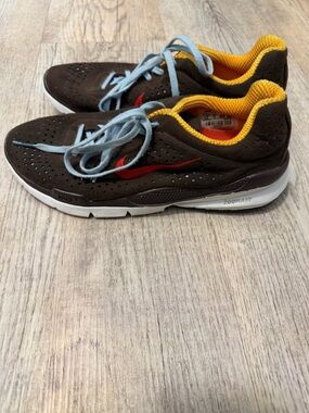 Y2K Nike Brown Suede Sneakers with Red Swoosh and Yellow Lining